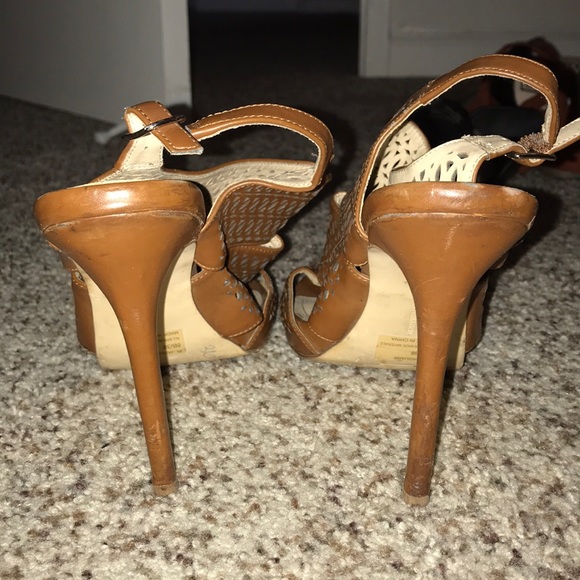 Tan caged laser cut heels - Picture 7 of 7